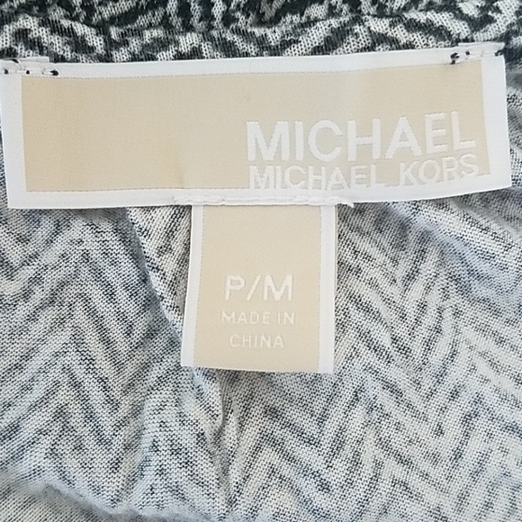 MICHAEL KORS Black & White Printed Top, size PM - Picture 4 of 6